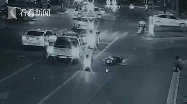 爆料兄弟醉酒视频播放,网友直呼“笑到肚子疼”！  第2张